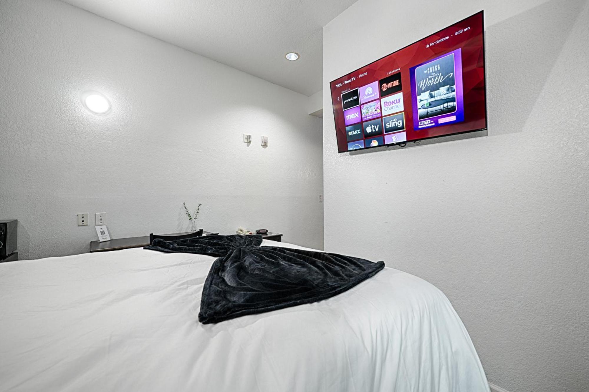Hotel Dilley Grand Phòng bức ảnh